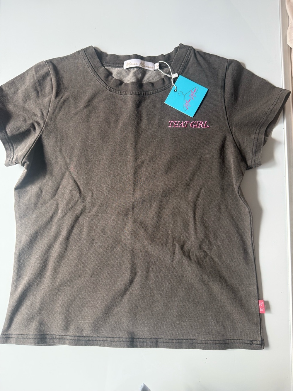 That Girl Short Sleeve Tee in Charcoal with Pink Logo